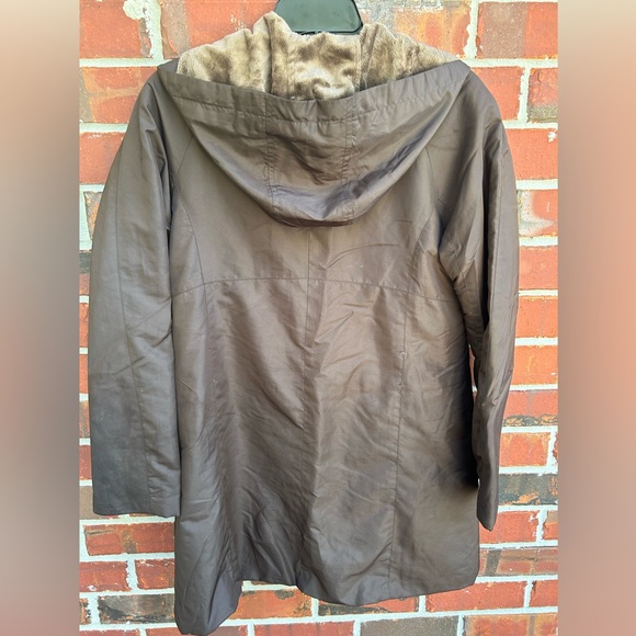 Weather Tamer Women’s Brown Hooded Full Zip Medium Coat/Jacket - Picture 2 of 6